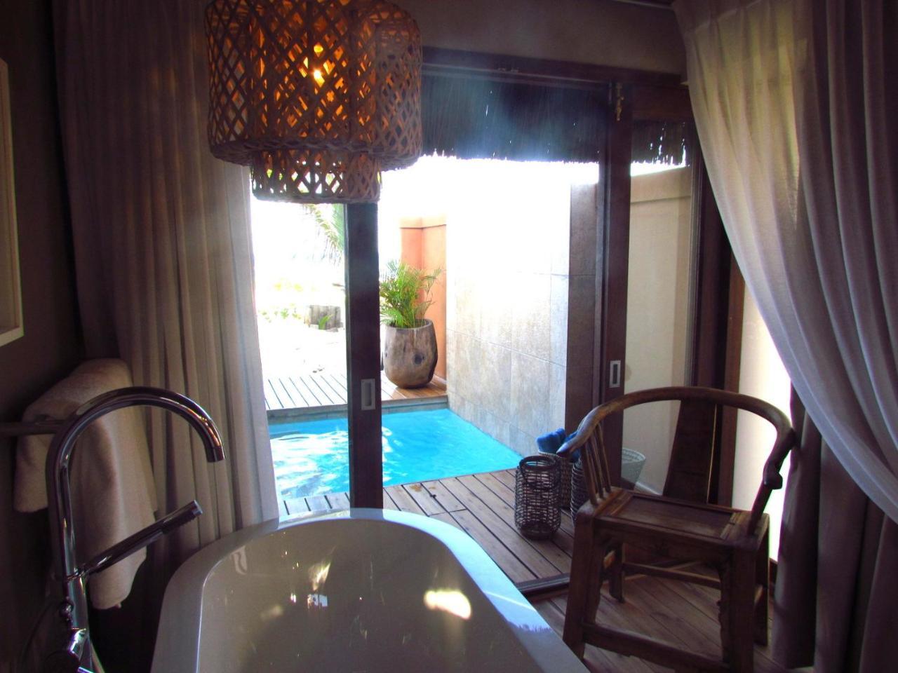 Eclectic Beach Retreat Cabo Nhamua Exteriör bild